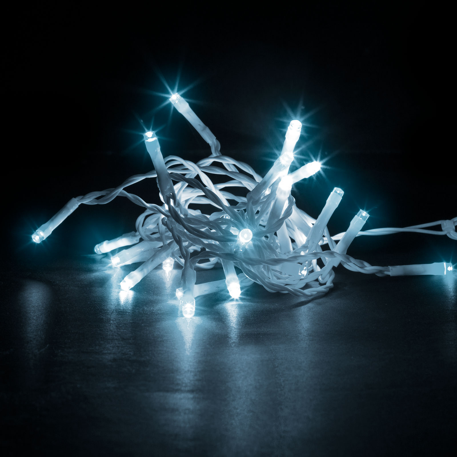 Perdea luminoasă - 100 LEDuri - alb rece - IP44 - 2,2 m - 8 programe - imagine 3